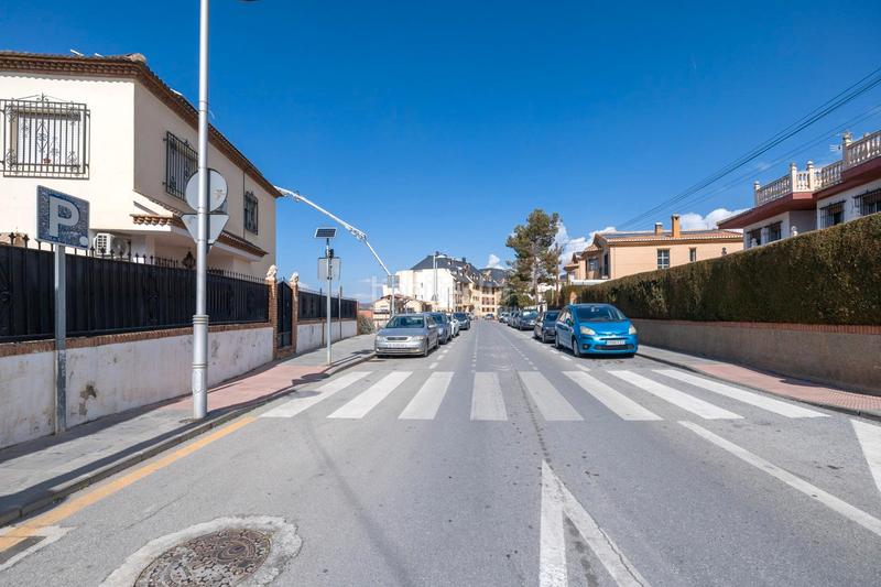 Foto cc29dfa7-a4aa-40e1-96dd-0bcfdc24e18e. Terrain résidentiel dans calle madrid 18 dans Barrio de la Vega Monachil