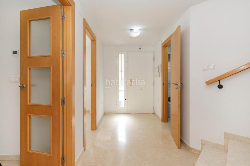 Foto 8d36a36d-7829-4ea9-9c51-ae2bf38ebfba. Casa en calle ramón j. sender 1 se vende casa en el centro de la zubia_granada en Zubia (La)