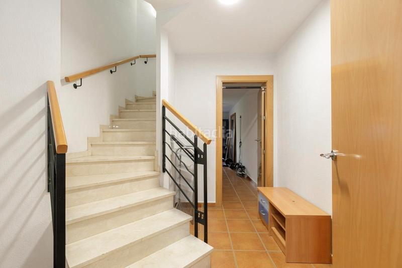 Foto d100d3dd-47cd-415b-bd9e-3b2c32c638e8. Casa en calle ramón j. sender 1 se vende casa en el centro de la zubia_granada en Zubia (La)