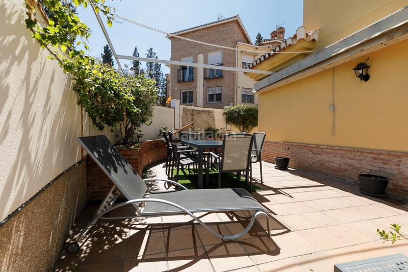 Foto e4a8f21c-283b-4074-908f-8ca4ba98ad82. Casa en calle ramón j. sender 1 se vende casa en el centro de la zubia_granada en Zubia (La)