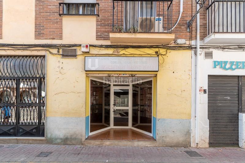 Foto 0e758b7e-b6e0-4783-ae8b-d1eee32da117. Local comercial a calle alta 10 a Ogíjares