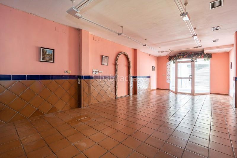 Foto 3002bc3e-0b30-4c90-9899-274d78d1ce67. Local comercial a calle alta 10 a Ogíjares