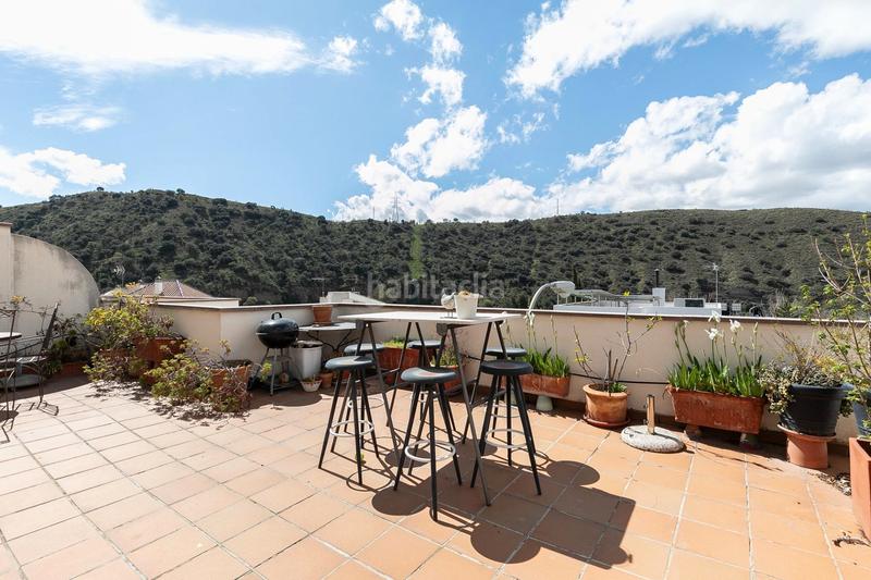 Foto 2e0e3414-bc7a-49f5-93dc-24f0f310d47a. Casa en calle almaciles 13 se vende casa en venta en urbanización privada junto al hospital vithas! en Granada