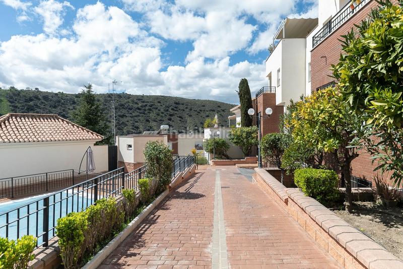 Foto f0352684-141f-4e98-b8e6-41cf33c99765. Casa en calle almaciles 13 se vende casa en venta en urbanización privada junto al hospital vithas! en Granada