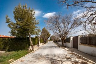 Terreny residencial a Calle los álamos 41. Se vende parcela en padul / urbanización cahiz de san gregorio