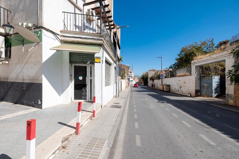 Foto 5e224d78-258a-40b1-9c5e-226e4f49637f. Local comercial a avenida de carmen morcillo 28 a Gójar