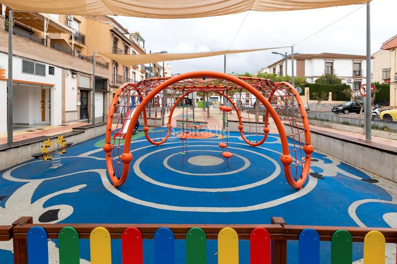 Foto 1df42fb0-076d-496e-b240-0fccf9dcff2b. Appartement dans calle colón 9 dans San Miguel Armilla