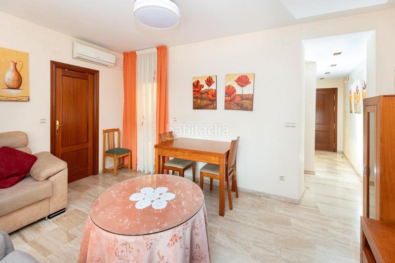 Foto 34a32cbb-6c25-40bf-9cc6-6de3afd9f4b9. Appartement dans calle colón 9 dans San Miguel Armilla