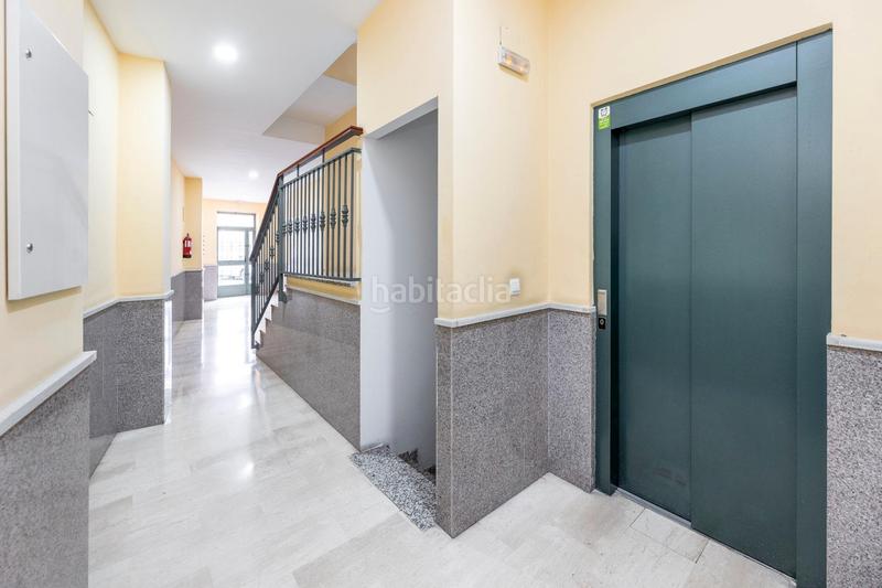 Foto b64cca1d-489e-401a-b2e2-575393f922e1. Appartement dans calle colón 9 dans San Miguel Armilla