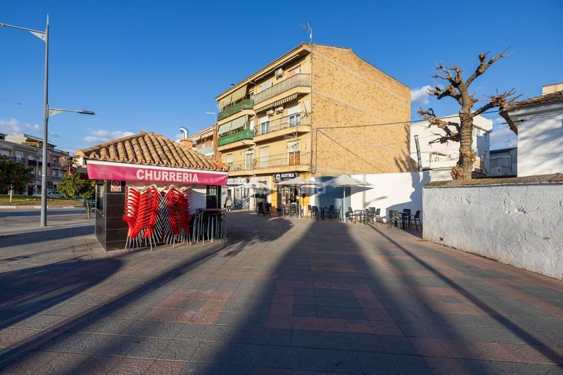 Foto 29310bd2-3bb0-4eda-b46c-3662848fc56a. Terreno residencial en calle tierno galván 5 oportunidad de inversión!!! se vende parcela ubicada en zona privilegiada en Armilla