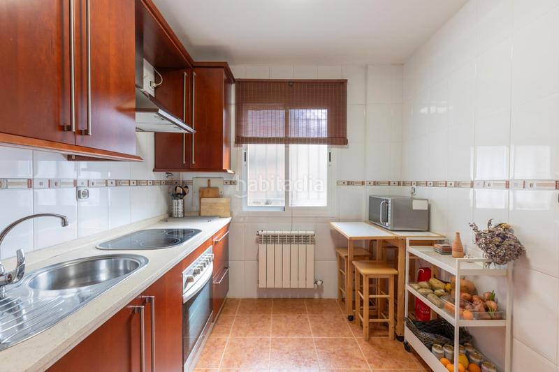 Foto 1b79fe77-9d66-49ba-8f95-517d51712171. Piso en calle arcos 19 se vende piso _ref:samarcos en Albolote