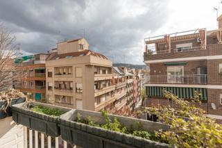 Àtic a Calle mulhacén 6. Se vende increíble ático dúplex a reformar en zona alhamar _gran