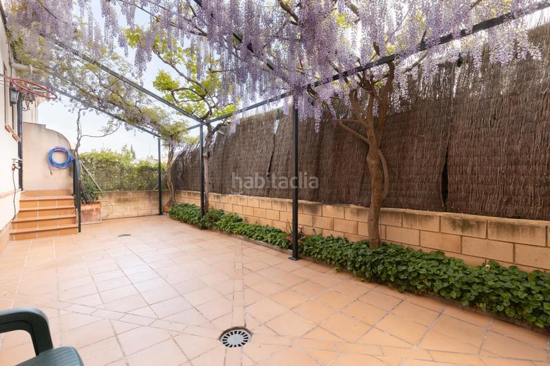 Foto 25ba7d4b-2eee-4bae-927a-98715d1acdda. Casa adosada en calle estrella 5 ¡se vende espectacular casa en la zubia – lista para entrar a vivir! en Zubia (La)