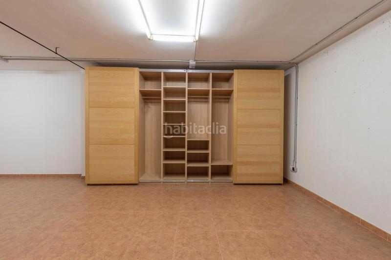 Foto 676161b7-7598-4f1d-8683-22d7070fca3b. Casa adosada en calle estrella 5 ¡se vende espectacular casa en la zubia – lista para entrar a vivir! en Zubia (La)