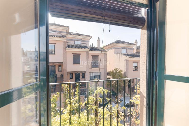 Foto e3de158d-c377-4a72-b027-1a4666fffde9. Casa adosada en calle estrella 5 ¡se vende espectacular casa en la zubia – lista para entrar a vivir! en Zubia (La)