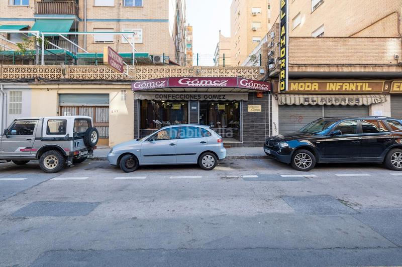 Foto 6f4463a8-aed5-4ac5-b645-8ef33431f82a. Locale commerciale in calle sicilia 2 in Barrio de Zaidín Granada