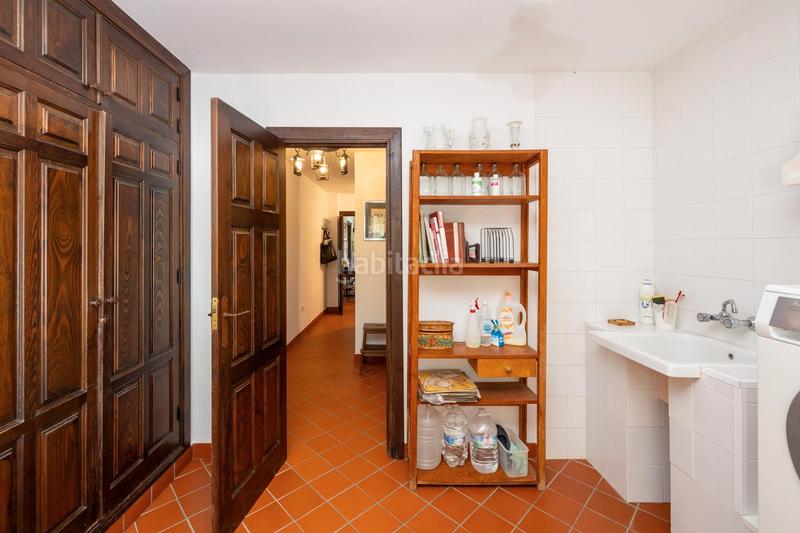 Foto a3327e6b-133c-485c-985c-a56ba846bd54. Chalet en camino del cerro 237 se vende espectacular villa _granada en Otura