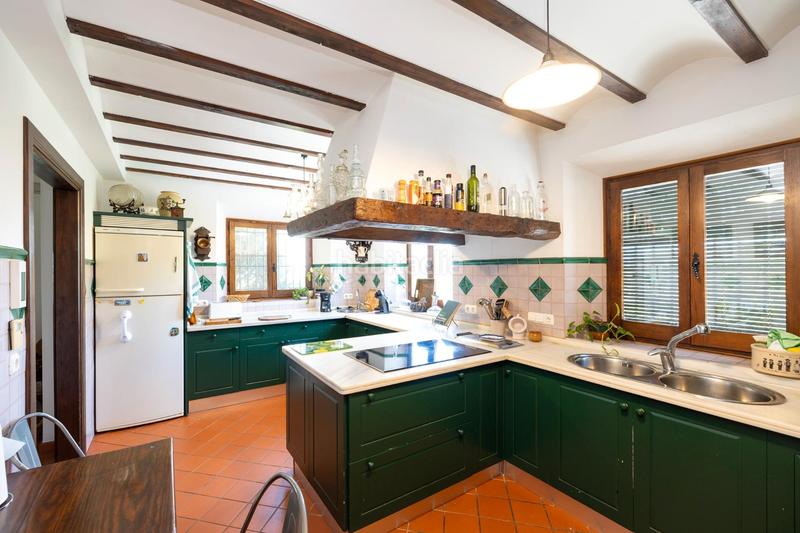 Foto e55b9a6c-6a8b-4913-aaf6-a3f1357b5280. Chalet en camino del cerro 237 se vende espectacular villa _granada en Otura