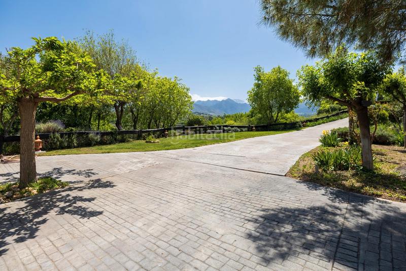 Foto f8d611ce-aa93-42db-bd0e-e4e9b608f6d3. Chalet en camino del cerro 237 se vende espectacular villa _granada en Otura
