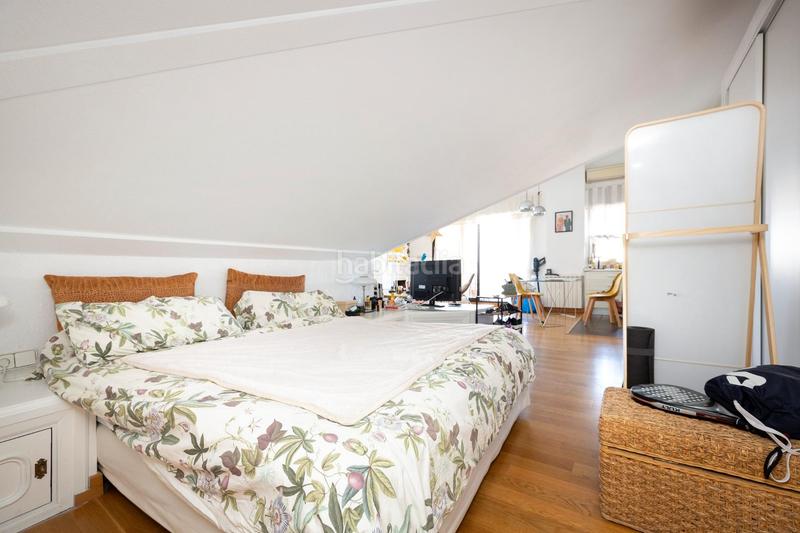 Foto 4d1c02c1-9aef-4259-b00f-6739f554d008. Estudio en calle pavaneras 1 se vende coquet estudio atico en pleno centro en Granada