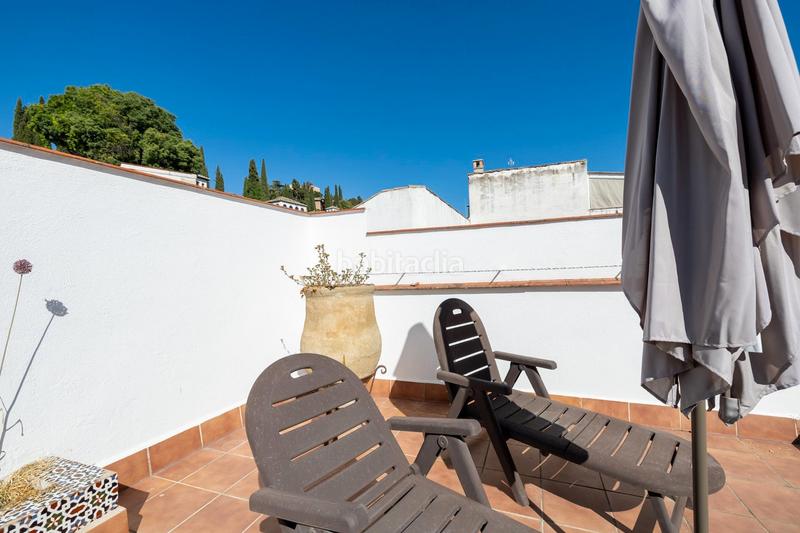 Foto 9288840d-b165-4cb5-9975-346797d8d197. Estudio en calle pavaneras 1 se vende coquet estudio atico en pleno centro en Granada