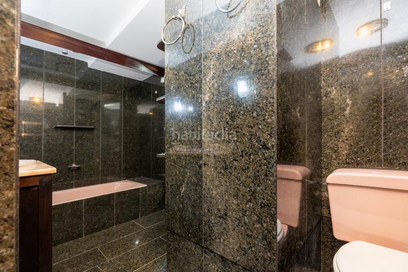 Foto d0f6eba6-ca27-4974-9931-a8ac4115d141. Pis a avenida de la constitución 18 a Plaza de Toros Granada