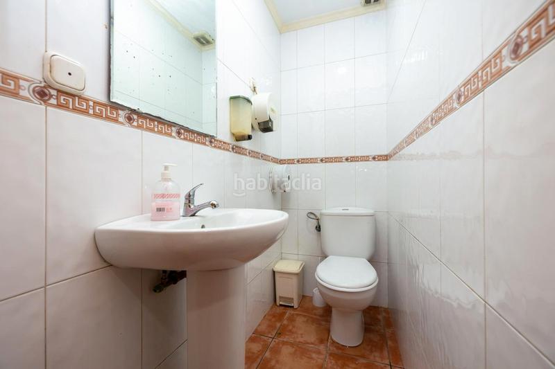 Foto 67727156-7412-4f29-81de-a13fc4b1b509. Locale commerciale in calle santa clotilde 5 in Camino de Ronda Granada