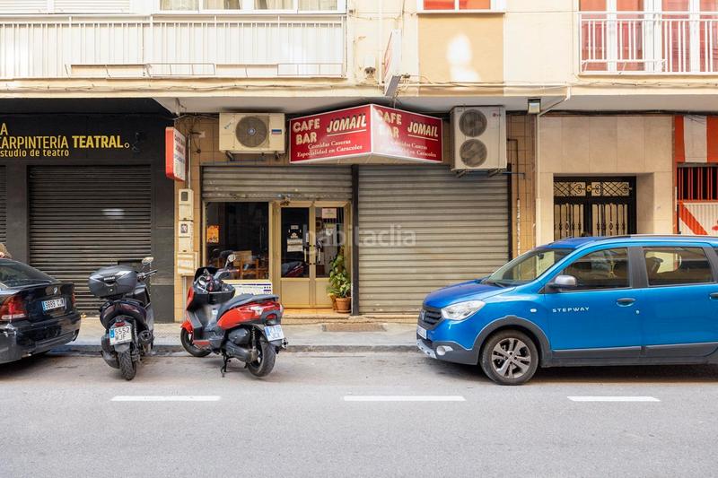 Foto dafd2686-4e06-4691-8bd1-cf924bf6e103. Locale commerciale in calle santa clotilde 5 in Camino de Ronda Granada