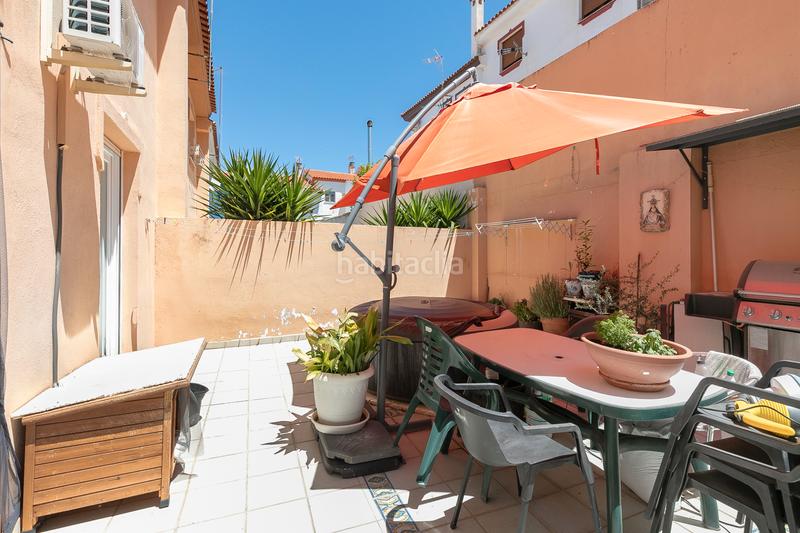 Foto 0616ffc0-0968-4d49-ac00-17760995f3d6. Casa adosada en calle montevive 34 se vende casa adosada _granada en Otura