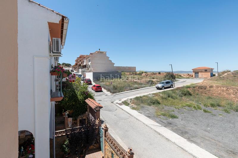 Foto 98259ccc-4846-4190-95bf-8d8ac178107e. Casa adosada en calle montevive 34 se vende casa adosada _granada en Otura