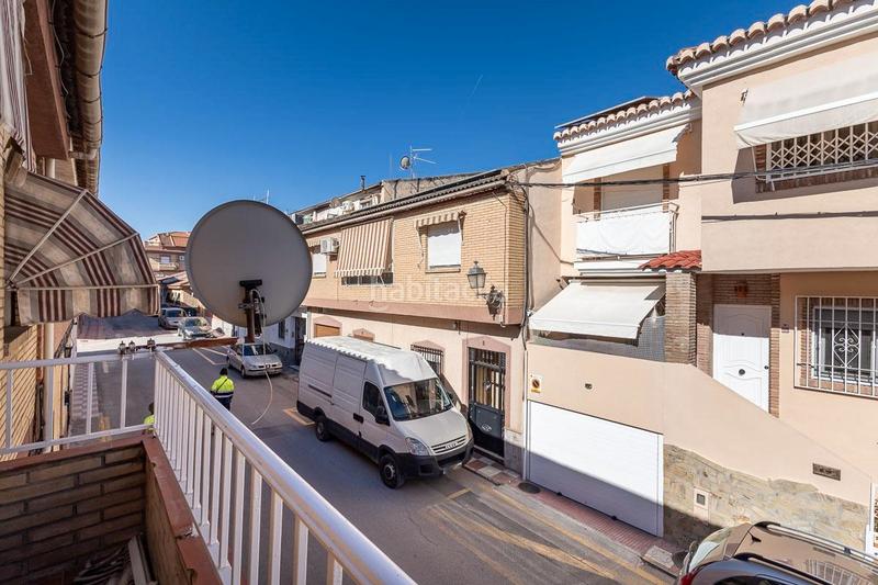 Foto abb322c9-ead9-44a0-b0dc-3590f9fab24c. Casa adossada a calle san fernando 14 a Poniente Armilla
