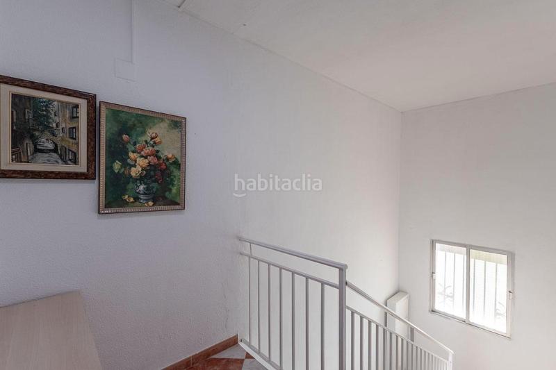 Foto c7e3ee60-5e78-4189-ae6c-a37068a76620. Casa adossada a calle san fernando 14 a Poniente Armilla