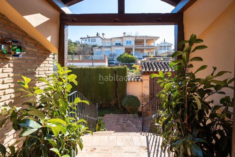 Foto 627e1f91-c6cf-42af-8b57-2b29839b0e45. Chalet en n/a se vende gran casa con piscina en colinas bermejas, - ref. cum7 en Monachil