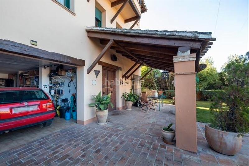 Foto cbfbd11a-d718-412d-86c0-ab46eef2cafb. Chalet en n/a se vende gran casa con piscina en colinas bermejas, - ref. cum7 en Monachil