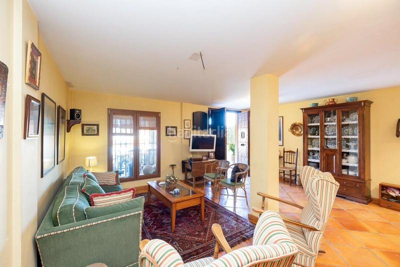 Foto de1ef699-67ce-46a6-95f9-1b43086a6e08. Chalet en n/a se vende gran casa con piscina en colinas bermejas, - ref. cum7 en Monachil