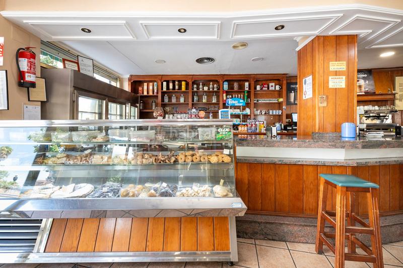 Foto 30831f18-cf14-4310-9389-06ee96a872a1. Locale commerciale in calle obispo hurtado 7 in Centro - Sagrario Granada