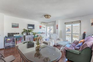 Pis a Calle jarreria 2. Se vende piso 4 dormitorios en el corazón del realejo_granada