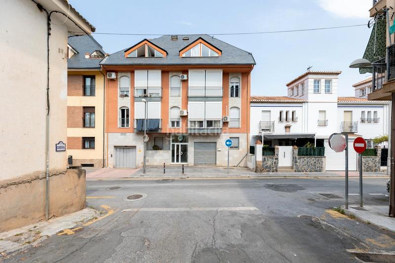 Foto 3035743b-c51f-4478-9518-412d6d899fe7. Piso en calle madrid 80 se vende piso con garage _granada en Monachil
