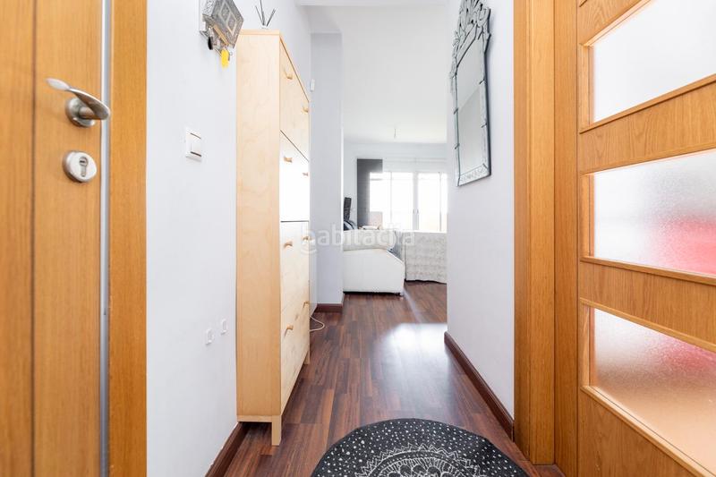 Foto 779b6d19-98ac-4409-846f-256caba40348. Piso en calle madrid 80 se vende piso con garage _granada en Monachil