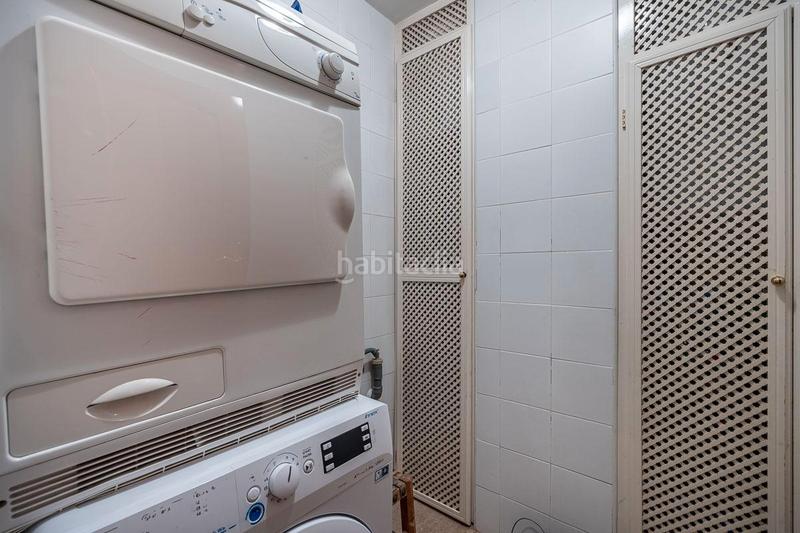 Foto 1ddc86f7-83f7-485c-92bd-e53823988cf6. Semi detached house in calle cardenal parrado 4 in Granada