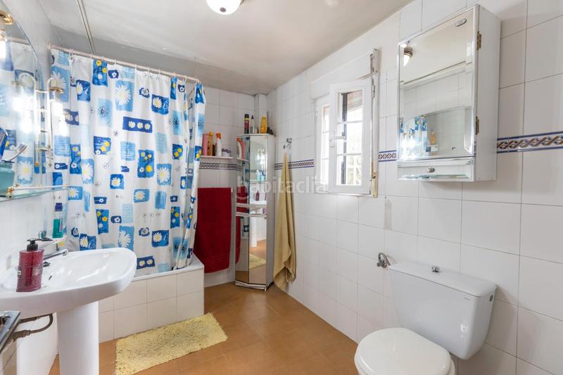 Foto 060e8ec3-931d-4195-89ca-8700566611de. Chalet en calle de cuesta de las lágrimas 137 se vende chalet con piscina en urbanización suspiro del moro__granada en Otura