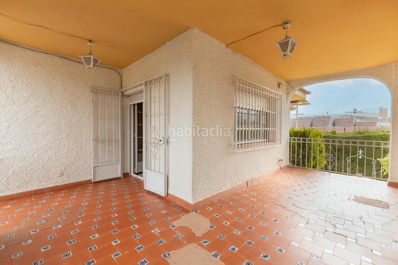 Foto 1013c7b0-0df4-4a0c-8232-db56e584b8af. Chalet en calle de cuesta de las lágrimas 137 se vende chalet con piscina en urbanización suspiro del moro__granada en Otura