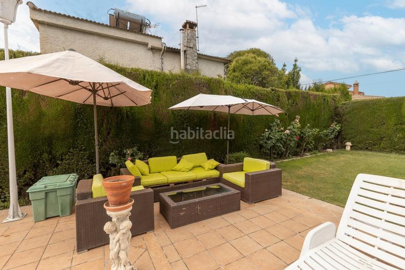 Foto 15dc64a0-8d5c-4e25-9d8c-f51eece5aa5f. Chalet en calle de cuesta de las lágrimas 137 se vende chalet con piscina en urbanización suspiro del moro__granada en Otura