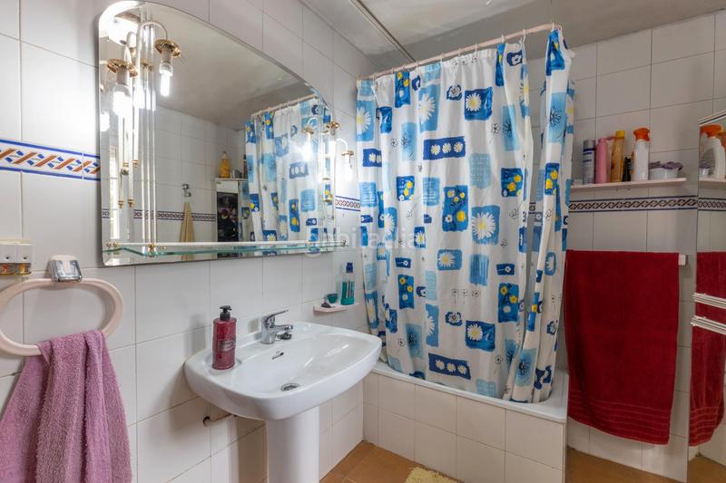 Foto e4808412-726b-4a91-a2ca-64cb7df8983c. Chalet en calle de cuesta de las lágrimas 137 se vende chalet con piscina en urbanización suspiro del moro__granada en Otura
