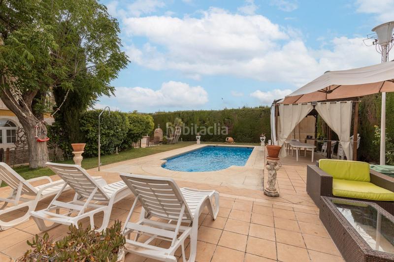 Foto f5fdd87b-f065-4efc-9fda-4bad567b17ef. Chalet en calle de cuesta de las lágrimas 137 se vende chalet con piscina en urbanización suspiro del moro__granada en Otura