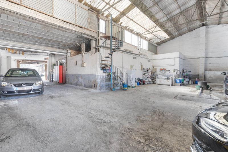 Foto ef0a289a-c3a5-4892-b4c4-6059d489c061. Casa en carrera de la virgen 130 se vende amplia casa remodelada _carrera_granada en Chauchina