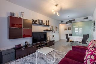 Appartement à Urbanizacion suelo urbanizable pp 70. Se vende fantastico piso con piscina comunitaria en armilla_zona