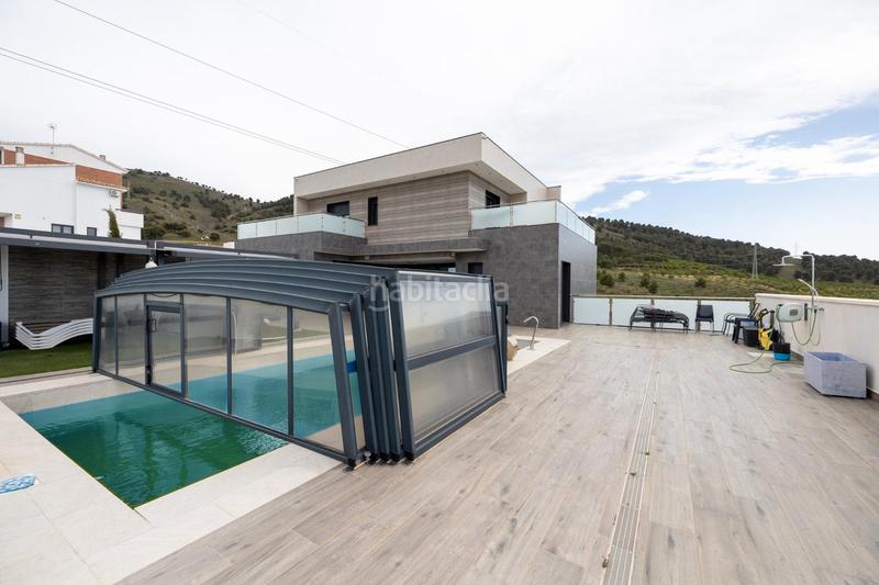 Foto 03922bbd-fbcf-443f-a458-be939dd6ebb9. Chalet en avenida emilio muñoz 5 se vende chalet maravilloso en cañadas del parque_dilar_granada en Dílar