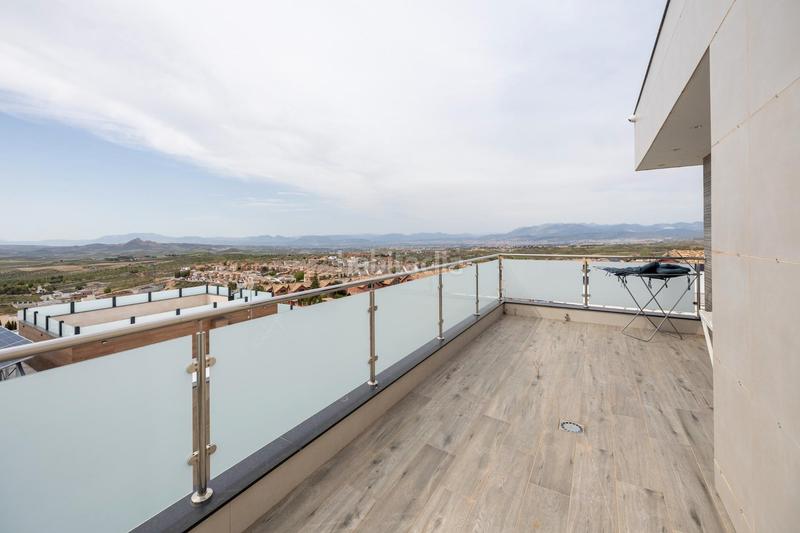 Foto 126d250c-a123-43bb-a2a5-094ebabed829. Chalet en avenida emilio muñoz 5 se vende chalet maravilloso en cañadas del parque_dilar_granada en Dílar