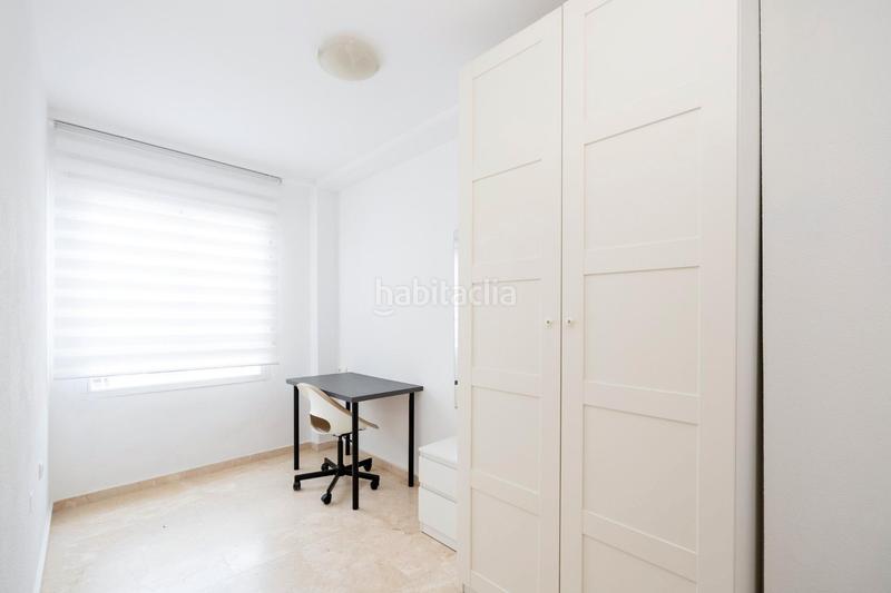 Foto 3375a920-e54b-49d1-bfeb-158aab8204e5. Apartamento en calle luna 7 se vende piso reformado en primera planta _granada en Armilla